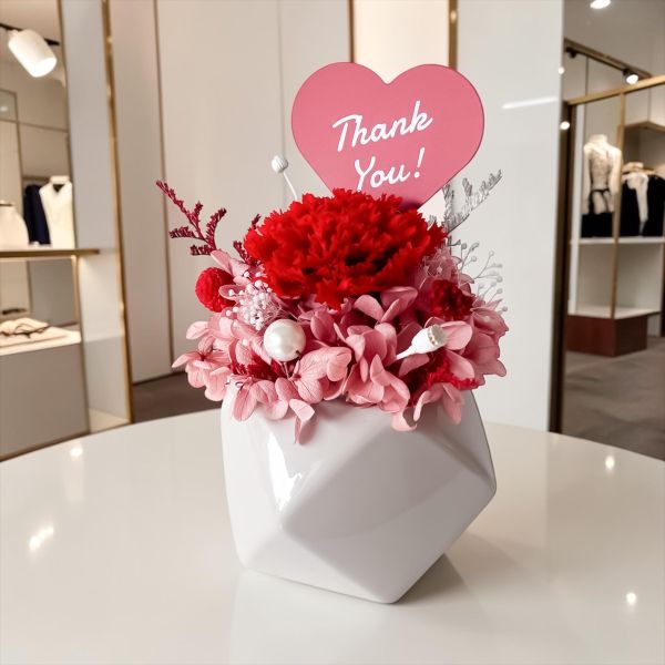 【Floral M】幸運的愛永生花禮 母親節花禮 永生花禮 永生花束 母親節禮物推薦 送媽媽禮物 永生花推薦 不凋花禮盒 幸運花禮 幸運花束 招財花束 幸運永生花 愛情花束 祝福花禮 療癒花束 母親節送媽媽花 媽媽生日禮物推薦 送婆婆禮物 長輩禮物推薦 感謝媽媽禮物 高級送禮推薦 溫馨花禮 母親節永生花禮推薦 台灣 幸運永生花束 送媽媽 招財永生花禮盒 母親節 永生玫瑰花束 母親節禮物 台北永生花店推薦 永生花訂製 母親節