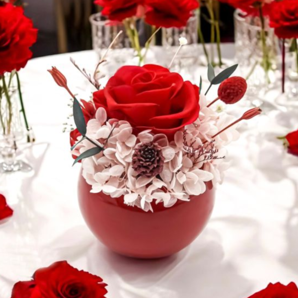 【Floral M】玫瑰公爵永生花禮（贈送5ml香氛油） 永生花束,永生玫瑰, 永生花禮,永生花,不凋花,乾燥花,花禮,花束,送禮,禮物,儀式感,質感,浪漫,花,擴香花束,香氛精油,擴香花,香氛花,生日,求婚,情人節,FLORAL M