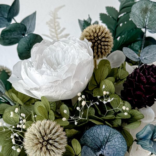 【Floral M】北歐艾拉綠野森林永生花禮 永生花,永生花禮盒,北歐風花藝,森林系花禮,綠色系花束,文青風花禮,療癒系居家佈置,自然風桌花擺設,北歐花藝,森林風擺設,情人節花禮推薦,生日花禮推薦,母親節花束禮盒,聖誕節桌花禮物,喬遷送禮,質感花禮,浪漫節日送禮,表達心意花禮