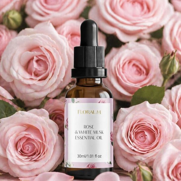 【Floral M】玫瑰白麝香空間香氛油 玫瑰白麝香空間香氛油,空間香氛,擴香精油,天然香氛,舒眠香氛,放鬆香氣,居家香氛推薦,臥室香氛,居家放鬆必備,睡前香氛推薦,舒壓療癒香氣,辦公室香氛,水氧機精油用,精油香氛油,舒眠助眠推薦,芳療香氛,精油推薦,momo香氛油熱銷,高CP值香氛油