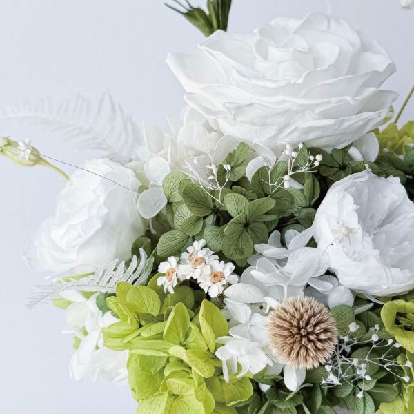 【Floral M】夏洛特花園永生花禮 免運 永生花禮, 永生花玫瑰, 夏洛特花園永生花禮, 生日禮物花禮, 喬遷開幕花禮, 白玫瑰花禮, 綠色系花禮, Floral M永生花