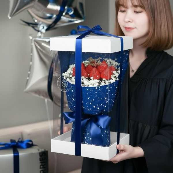 【聖誕限定】Fantasia聖誕幻想曲草莓花束禮盒 聖誕花束,草莓花束,聖誕禮物,聖誕節交換禮物,聖誕限定禮盒,冬季限定禮物,送女友禮物,送老婆驚喜,花束,草莓禮盒,聖誕節驚喜,網美花束