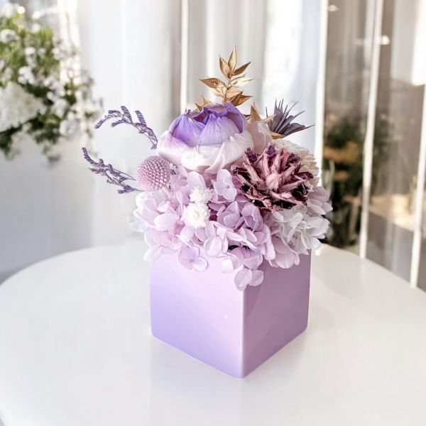 【Floral M】布魯塞爾皇家花園擴香花禮（贈送5ml香氛油） 擴香花禮｜永生花擴香｜皇家花園風格｜布魯塞爾花禮｜乾燥花擴香瓶｜香氛花藝｜不凋花推薦｜居家擺飾｜香氛禮盒｜送女友香氛禮物｜開幕花禮推薦｜高質感居家香氛