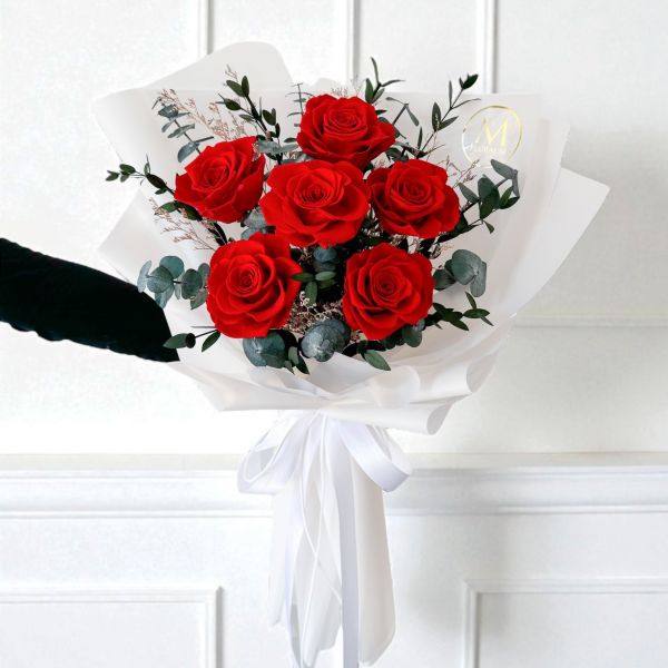 【Floral M】】午夜巴塞隆納永生玫瑰花束 巴黎永生花束,永生花,黑白永生花,高級不凋花禮,法式風格花束,古典風花禮,情人節花束推薦,不凋花,白玫瑰永生花,永生花禮物推薦,高質感花束,浪漫花束推薦,送女友花禮,奢華風格永生花,藝術花束設計,浪漫不凋花,永生玫瑰花束,永生花客製化,高級感花禮推薦