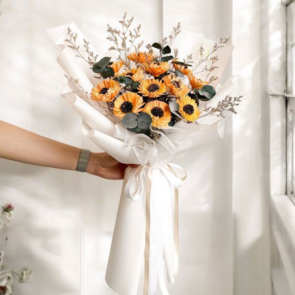【Floral M】滿滿向日葵祝福擴香花束（贈送5ml香氛油） 向日葵擴香花束,香氛花束推薦,祝福花禮,擴香禮盒,生日花束送禮,乾燥花花束,畢業花束