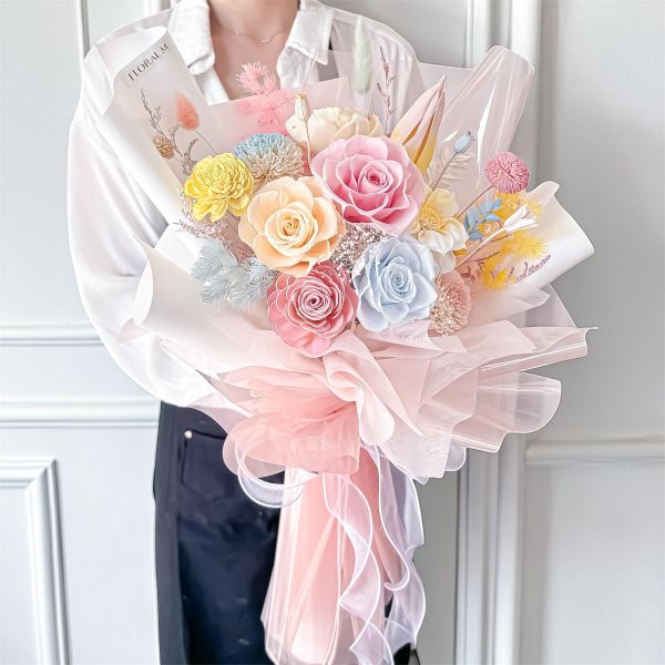 【Floral M】Sweet Wonderland愛麗絲夢幻花園永生花束（贈送5ml香氛油） 永生花束,乾燥花束,永生花禮物,童話風花束,愛麗絲風格,夢幻花藝,Wonderland 花束,少女心禮物,粉系花藝,法式浪漫風,情人節花禮,生日花禮推薦,母親節禮物,畢業禮物,結婚祝福花束,開幕送禮,喬遷禮推薦