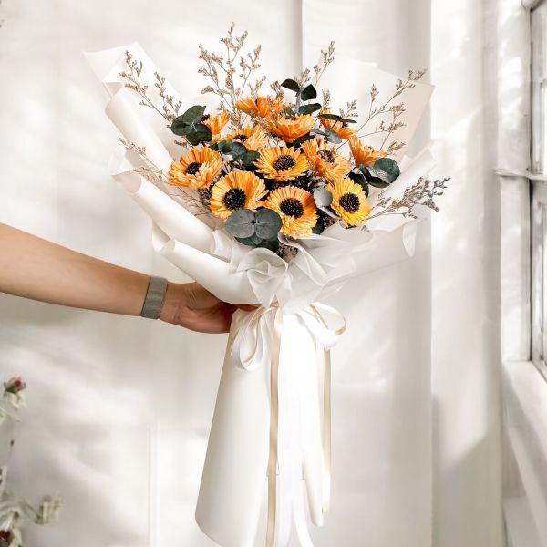 【Floral M】滿滿向日葵祝福擴香花束（贈送5ml香氛油） 向日葵花束、擴香花束、乾燥花禮盒、香氛花禮、向日葵禮物、畢業送禮、開幕花禮、生日乾燥花、擴香禮物推薦、天然香氛花藝