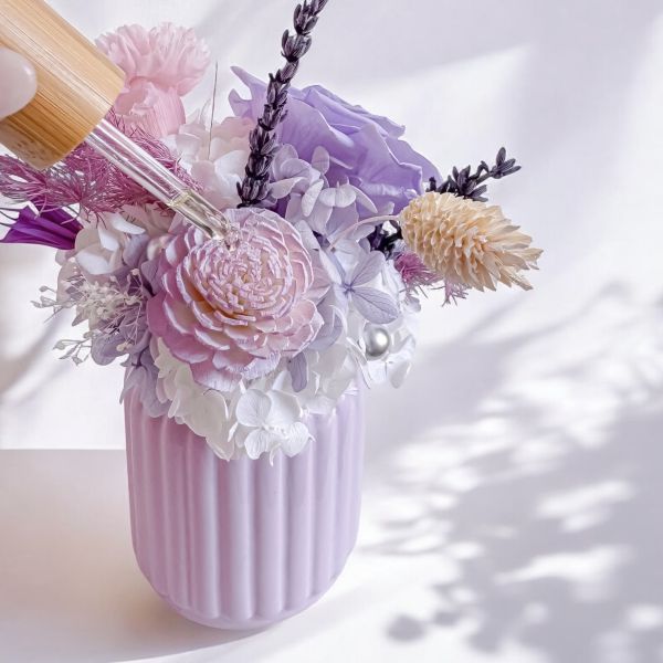 【Floral M】夏日南法普羅旺斯永生花禮（贈送5ml香氛油） 南法永生花束,普羅旺斯花禮,薰衣草不凋花,法式永生花推薦,夏日永生花設計,紫色系花藝禮盒,香氛風格乾燥花,法國風格花束,永生花送禮推薦,紫色永生花,高質感永生花束,浪漫夏日花束