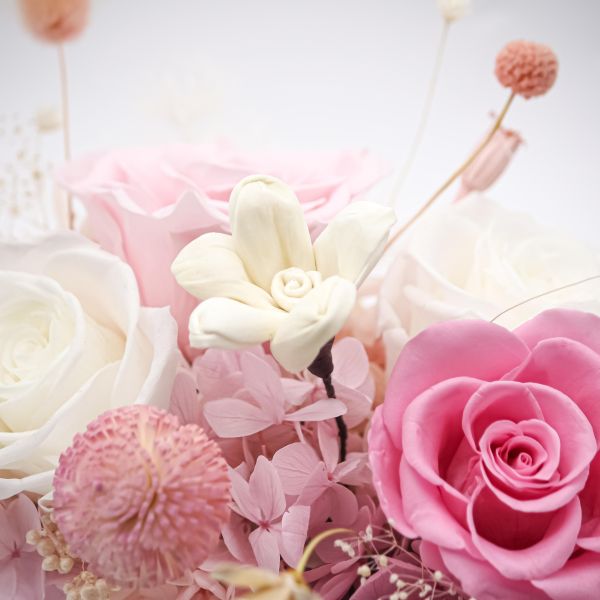 【Floral M】四季花園永生擴香花禮（贈送5ml香氛油） 永生花束,永生玫瑰, 永生花禮,永生花,不凋花,乾燥花,花禮,花束,送禮,禮物,儀式感,質感,浪漫,花,擴香花束,香氛精油,擴香花,香氛花,生日,求婚,情人節,FLORAL M