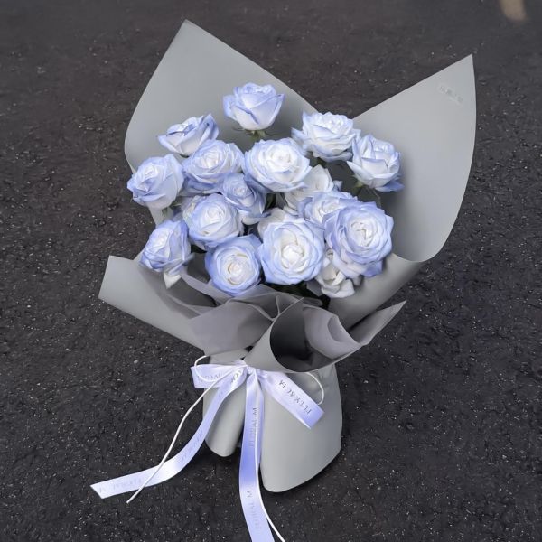 【Floral M】英倫公爵玫瑰鮮花花束 英倫公爵玫瑰鮮花花束、英倫風花束、玫瑰花束、鮮花花束、生日花束、情人節花束、告白花束、求婚花束、畢業花束、紀念日花束、浪漫花束、高級花束、玫瑰禮物、FLORAL M