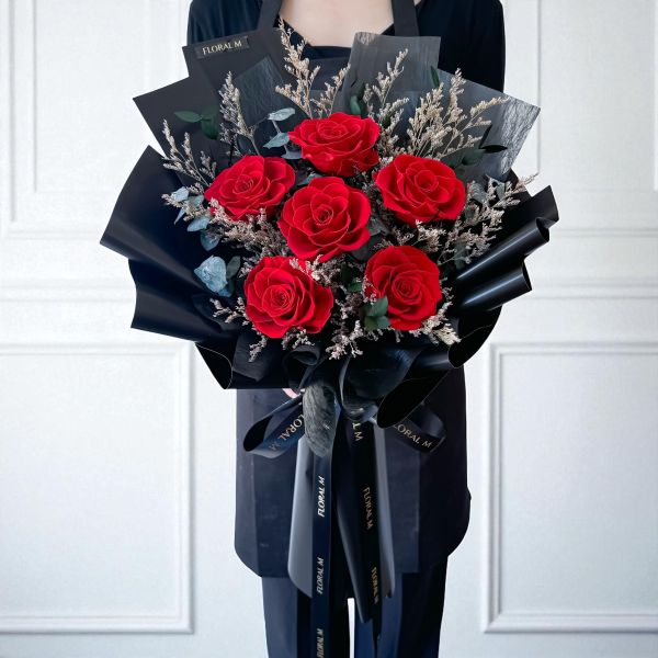 【Floral M】】Coco Love經典永生玫瑰花束 Coco Love、經典永生玫瑰花束、永生花花束、情人節永生花、浪漫玫瑰花禮、紀念日花束、告白花禮、生日送花推薦、永恆愛情花束、玫瑰不凋花