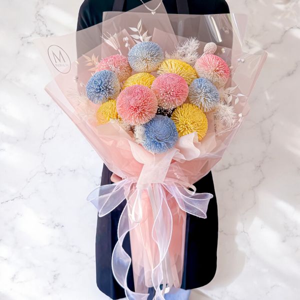 【Floral M】Make a wish夢幻彩虹泡泡擴香花束（贈送5ml香氛油） 夢幻擴香花束,彩虹不凋花,香氛永生花束,擴香乾燥花,少女心花禮,Make a wish花束,粉藍紫花藝,彩色永生花束,生日禮物花束,夢幻泡泡花束,可愛香氛花束,法式擴香花禮,彩虹系不凋花,永生花香氛設計,精緻乾燥花束,藝術花藝擴香