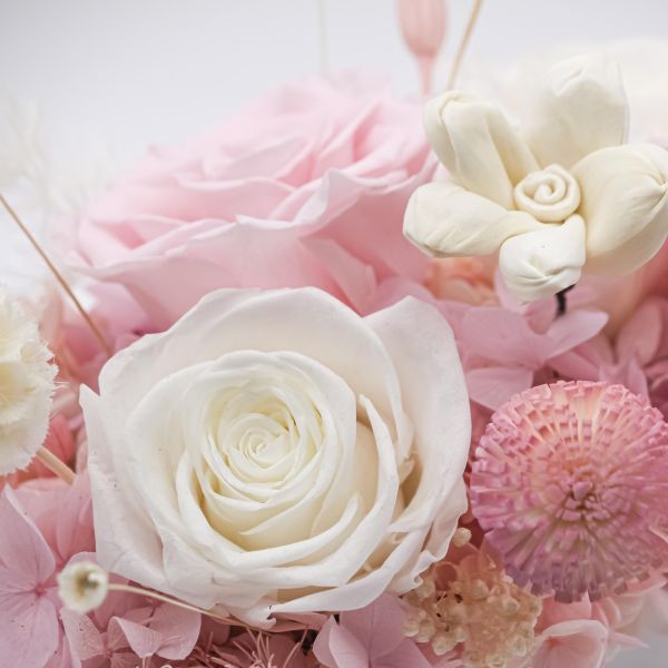 【Floral M】四季花園永生擴香花禮（贈送5ml香氛油） 永生花束,永生玫瑰, 永生花禮,永生花,不凋花,乾燥花,花禮,花束,送禮,禮物,儀式感,質感,浪漫,花,擴香花束,香氛精油,擴香花,香氛花,生日,求婚,情人節,FLORAL M