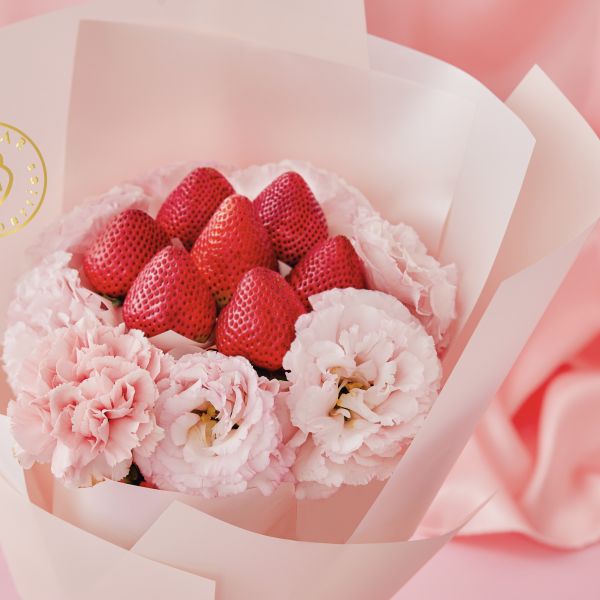 【母親節限定】Miss Lady仙女芭蕾粉草莓花束 My Dear strawberries,草莓,花禮,花束,浪漫,送禮,創意禮物,strawberry,bouquet,禮物,生日禮物,生日創意禮物,祝福