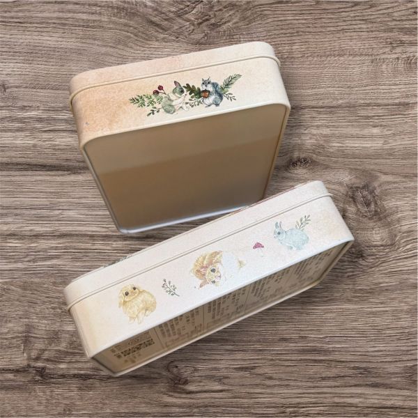 【插畫聯名款】 （聖誕節） 英格藍貓 The Brit Blue Kitten-Ingrid 曲奇餅,蝴蝶酥,蝴蝶餅,甜點,手工餅乾,彌月,喜餅,伴手禮,團購,jenny bakery,無蛋餅乾,鐵盒餅乾,客製化喜餅,似顏繪鐵盒