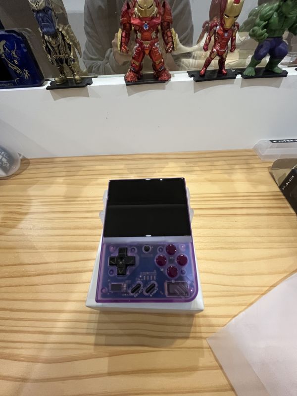 里歐街機 二手商品出清  miyoo mini掌機 可充電 原價2980 