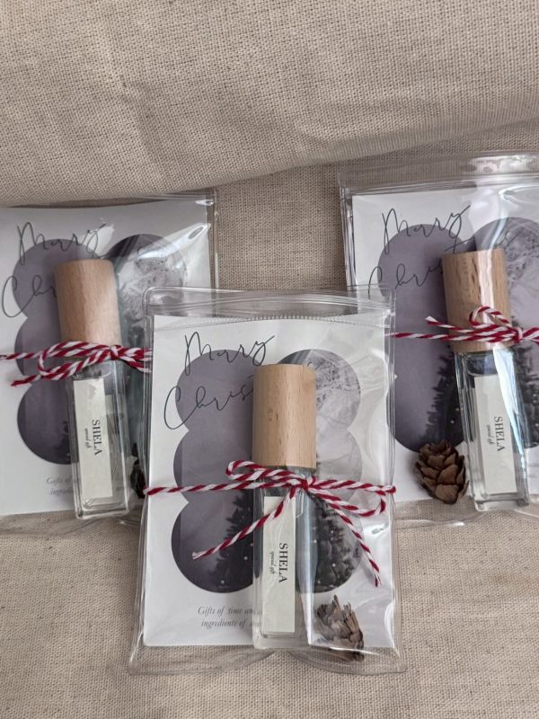 SHELA -聖誕限定-迷你織物香氛噴霧瓶- Christmas Gift 織物噴霧,擴香噴霧,聖誕禮物,交換禮物,聖誕禮,香氛禮,婚禮小物