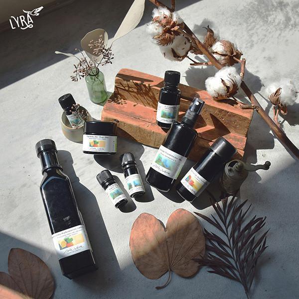 【預購】Arte Verde 單方美好純露｜沉香醇/牻牛兒醇百里香 100ml 大馬士革玫瑰純露,玫瑰純露,純露純露療法,純露芳香療法,有機純露,臉部保養,護膚,保養,自然療法,芳香療法,芳療,身體保養,芳香照護,情緒調理,芳香調理