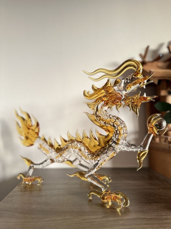 九五至尊絕版金龍 