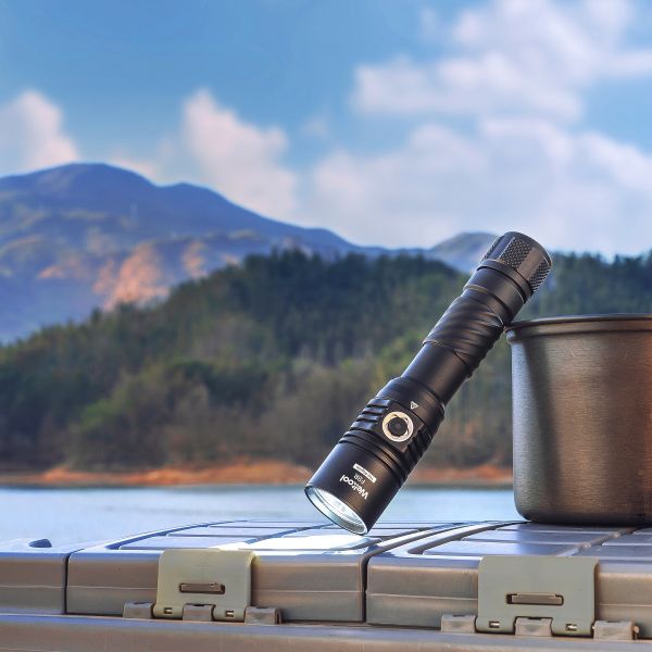 官網限定｜Weltool【F8R 戰術手電筒】 警用手電筒,遠射手電,救援手電筒,Weltool F8R,長距離照明,USB-C快充,LED手電筒,戶外照明