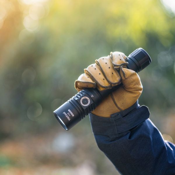 官網限定｜Weltool【F8R 戰術手電筒】 警用手電筒,遠射手電,救援手電筒,Weltool F8R,長距離照明,USB-C快充,LED手電筒,戶外照明