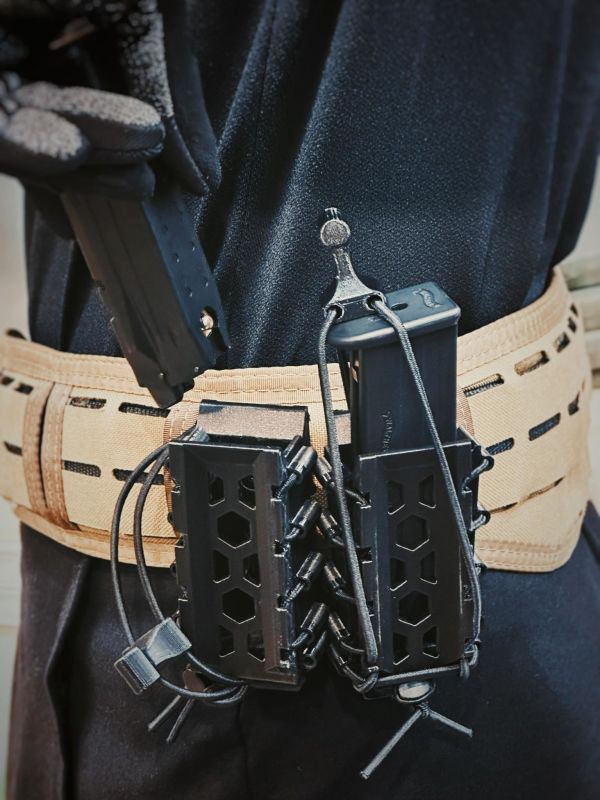 現貨｜OTT TACMED【防脫落手槍硬殼彈匣袋 】#9121689190052 腰帶,腰封,MOLLE,勤務腰帶,勤務腰封,勤務裝備,戰術腰帶,戰術腰封,戰術裝備