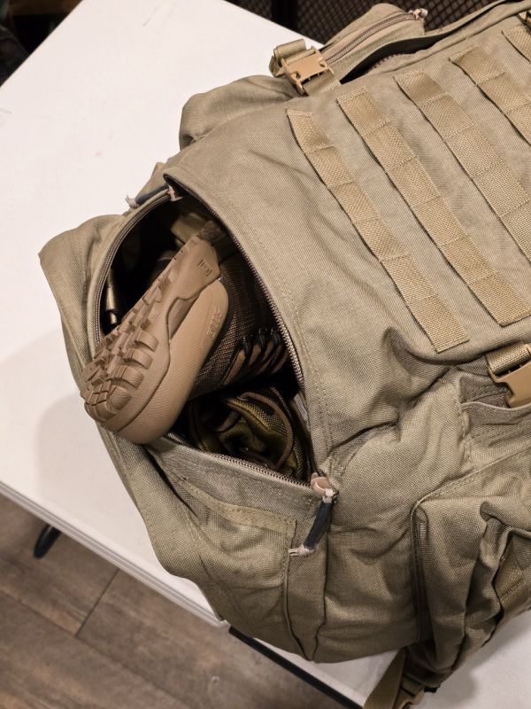 現貨｜OTT【美軍公發 LBT-PARACHUTIST DROP BAG 傘兵突擊背包】 OTT,OTTGear,二手軍品,美軍公發,美軍公發傘兵包,LBT 傘兵背包,原裝軍品,戰術背包推薦 台灣,空降部隊 背包 購買,LBT Drop Bag 美軍背包,特戰部隊用包 原廠正品,軍用 MOLLE 系統背包