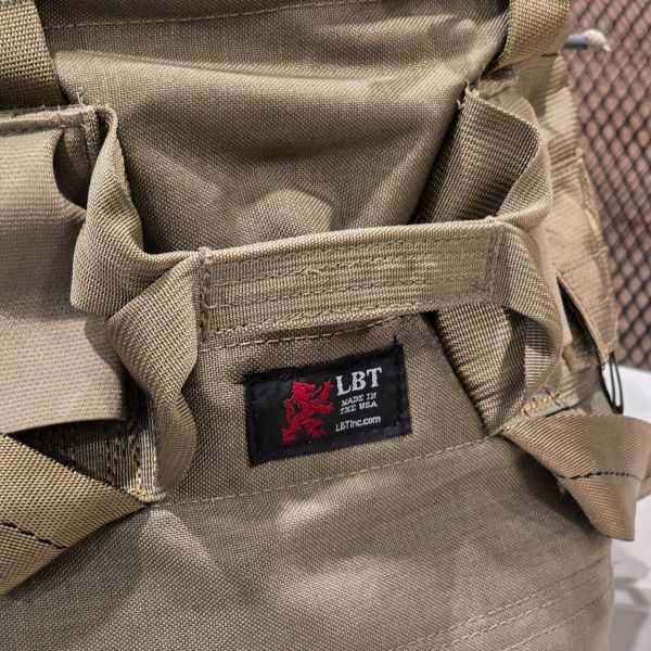 現貨｜OTT【美軍公發 LBT-PARACHUTIST DROP BAG 傘兵突擊背包】 OTT,OTTGear,二手軍品,美軍公發,美軍公發傘兵包,LBT 傘兵背包,原裝軍品,戰術背包推薦 台灣,空降部隊 背包 購買,LBT Drop Bag 美軍背包,特戰部隊用包 原廠正品,軍用 MOLLE 系統背包