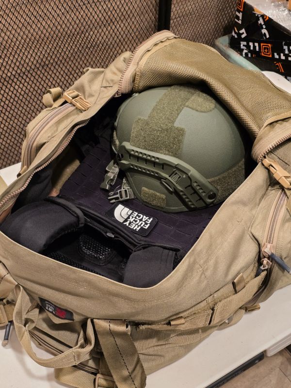 現貨｜OTT【美軍公發 LBT-PARACHUTIST DROP BAG 傘兵突擊背包】 OTT,OTTGear,二手軍品,美軍公發,美軍公發傘兵包,LBT 傘兵背包,原裝軍品,戰術背包推薦 台灣,空降部隊 背包 購買,LBT Drop Bag 美軍背包,特戰部隊用包 原廠正品,軍用 MOLLE 系統背包