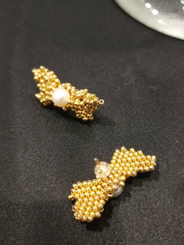 Ribbon珍珠耳環 流行飾品,上班族, 手作飾品,編織耳環,編織飾品,耳環,珍珠,金色飾品,蝴蝶結