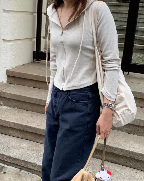 連帽棉衫短外套 流行女裝,日韓女裝,連帽Ｔ,合身短版,棉質外套,拉鏈夾克,連帽拉鍊外套,休閒,tshirt