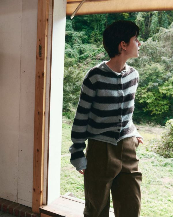 寬橫條毛海開衫 日韓流行女裝,cardigan,針織上衣,針織外套,條紋針織衫,短版針織外套,流行色,開襟衫,文青,休閒,針織衫,日系風格