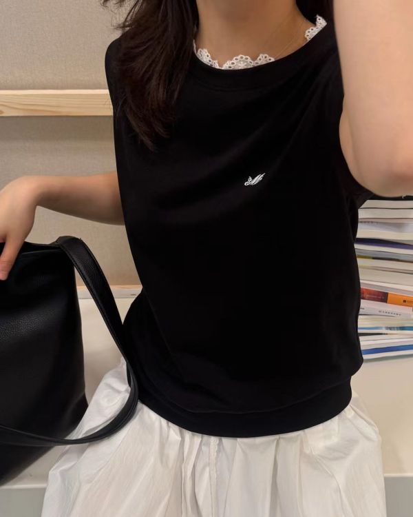 無袖花邊上衣 韓流行女裝,日系女裝,蕾絲,花邊領口,背心,休閒背心,無袖棉衫,圓領背心,基本色,復古,文青,實用,疊穿