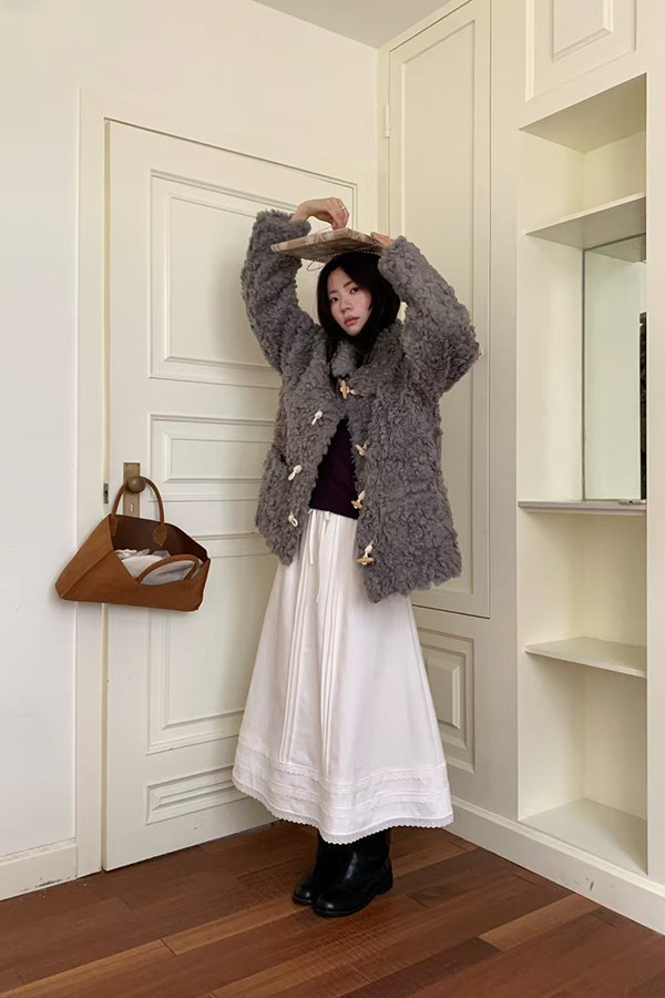 厚棉花邊Ａ襬裙 日系女裝,韓流行女裝,小Ａ裙,棉裙,磨毛,蕾絲裙,冬裙,厚棉,中長裙,文青,文藝,休閒