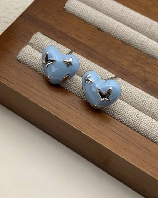 珐瑯心型耳環 流行飾品,上班族, 珐瑯,蝴蝶,飾品,藍色耳環,明亮,愛心,飾品,耳環