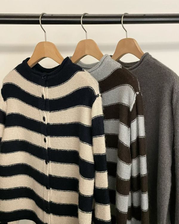 寬橫條毛海開衫 日韓流行女裝,cardigan,針織上衣,針織外套,條紋針織衫,短版針織外套,流行色,開襟衫,文青,休閒,針織衫,日系風格