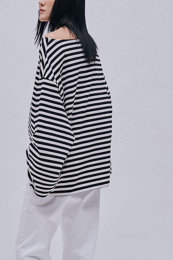 平領條紋上衣 韓流行女裝,設計師女裝,女裝,cutsew,棉織,tshirt,單品,Ｔ恤,長袖棉質上衣,條紋,中性,寬鬆
