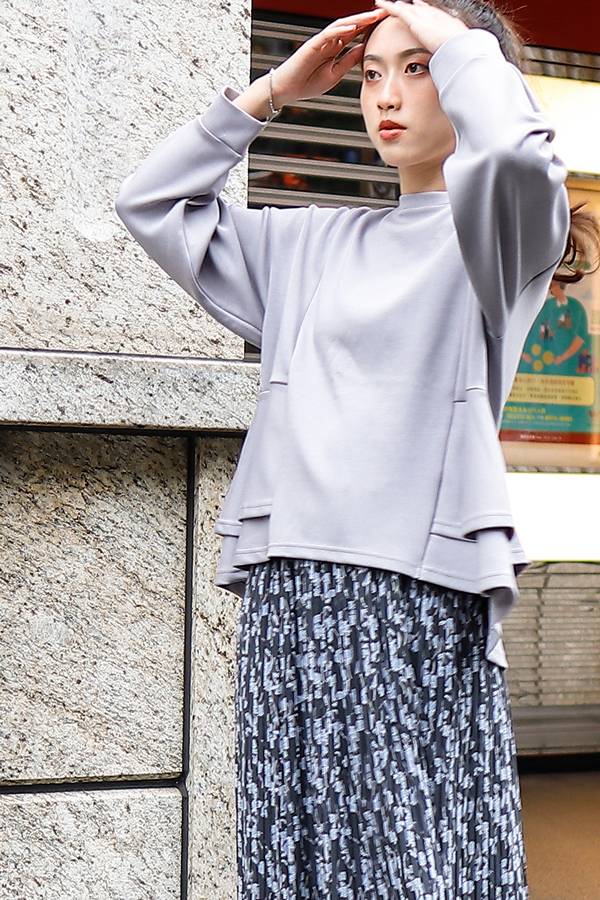 腰切展波浪上衣 日韓系,韓流行女裝,上衣,tshirt,波浪,荷葉,cutsew,棉質,剪接,衛衣,