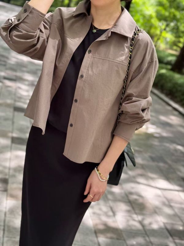 闊型短版襯衫 日韓流行女裝,大地色,寬襯衫,短襯衫,挺襯衫,歐美,帥氣,基本款,必備,秋襯衫,防曬,短罩衫,短版襯衫,