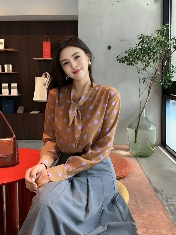 領巾絲質襯衫 日韓流行女裝,軟襯衫,寬襯衫,絲質襯衫,優雅,歐美流行,蠶絲,真絲,上班族,點點,襯衫,領結