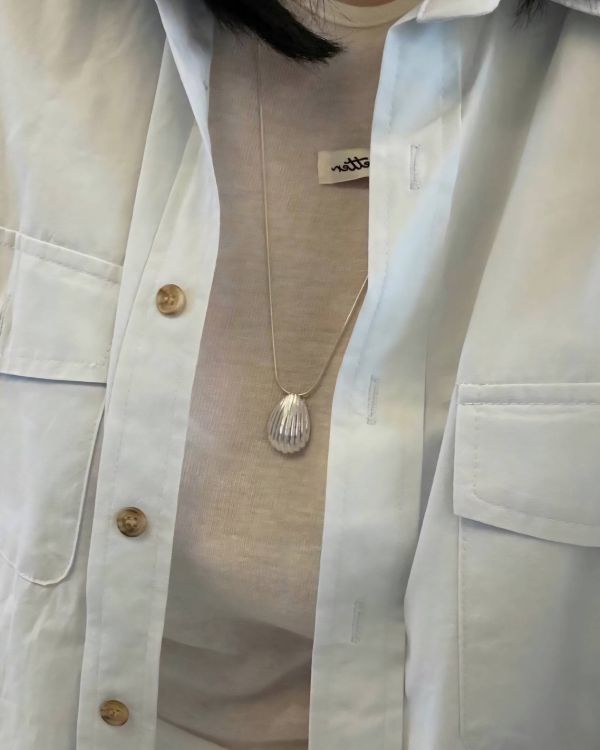 純銀貝紋長鏈 流行飾品,上班族,毛衣鏈,純銀飾品,實用,極簡風,時尚,蛇鏈,貝殼項鍊,銀色項鍊,長鏈,純銀項鍊