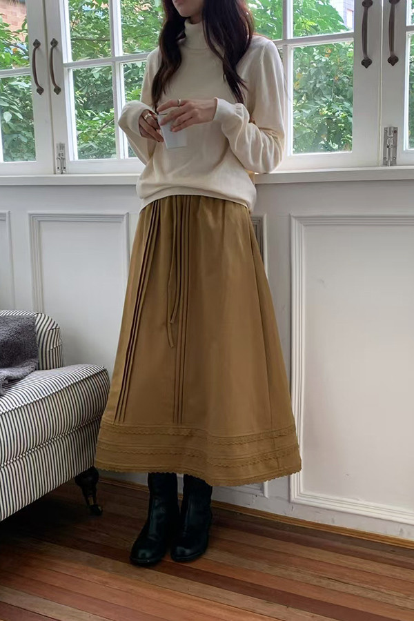 厚棉花邊Ａ襬裙 日系女裝,韓流行女裝,小Ａ裙,棉裙,磨毛,蕾絲裙,冬裙,厚棉,中長裙,文青,文藝,休閒