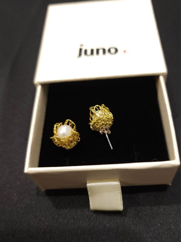 花苞珍珠耳環 流行飾品,上班族, 手作飾品,耳環,飾品,小耳環,單顆珍珠,花苞,編織飾品,手工飾品