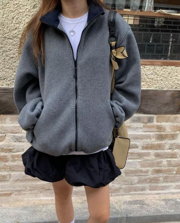 立領休閒外套 流行女裝,日韓女裝,連帽Ｔ,合身短版,棉質外套,拉鏈夾克,連帽拉鍊外套,休閒,tshirt