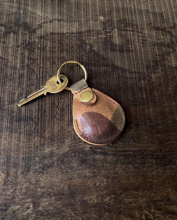 迷彩AirTag磁扣皮套-沙漠灰 