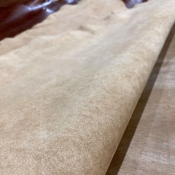 義大利茶芯摔軟植鞣牛皮 - 焦糖 