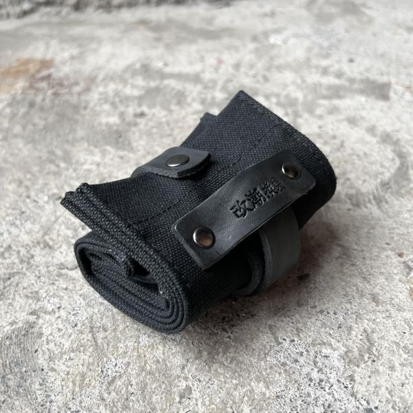 皮帆隨身帶-黑黑 