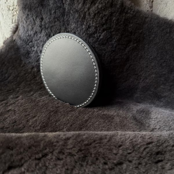 皮革紙鎮-沈穩黑 