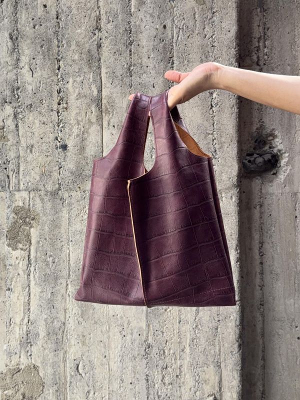 八兩袋-紅酒鱷魚 