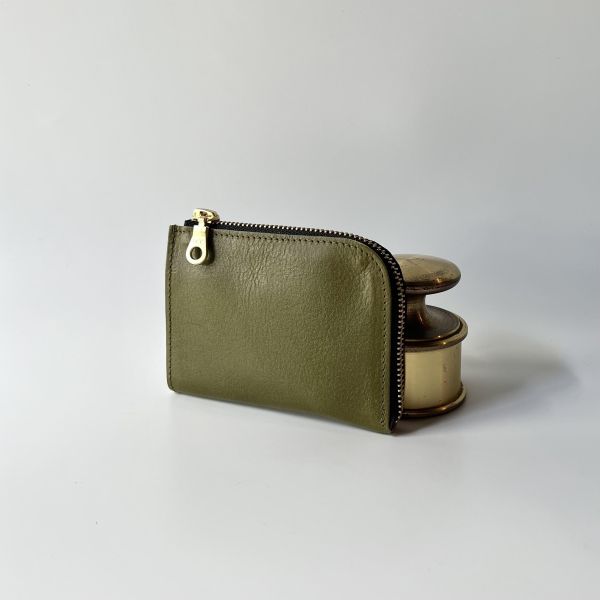 多夾層L形拉鍊短夾-茶綠 